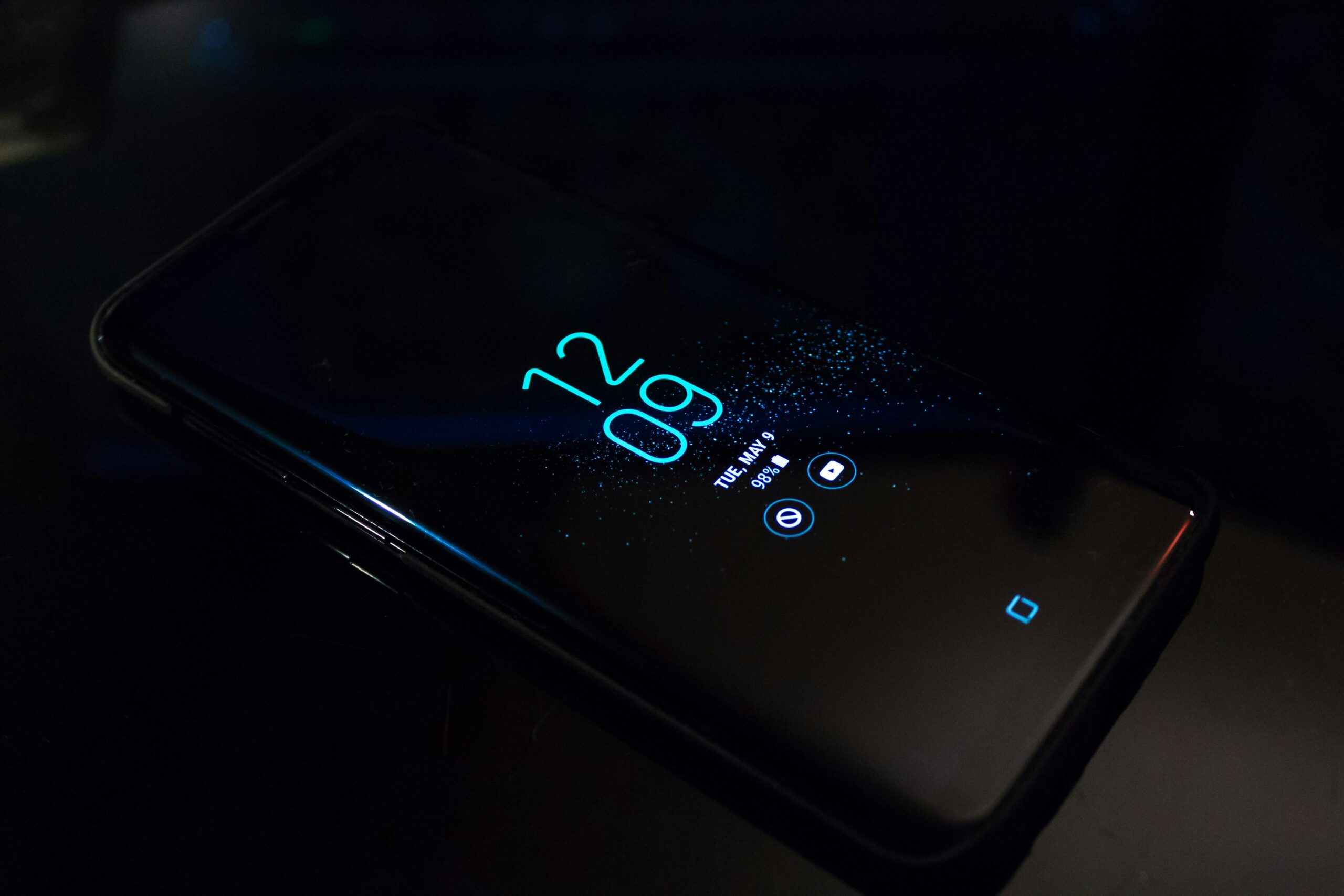 Top 5 Cheepest 5G Mobile Phones in Pakistan 2025