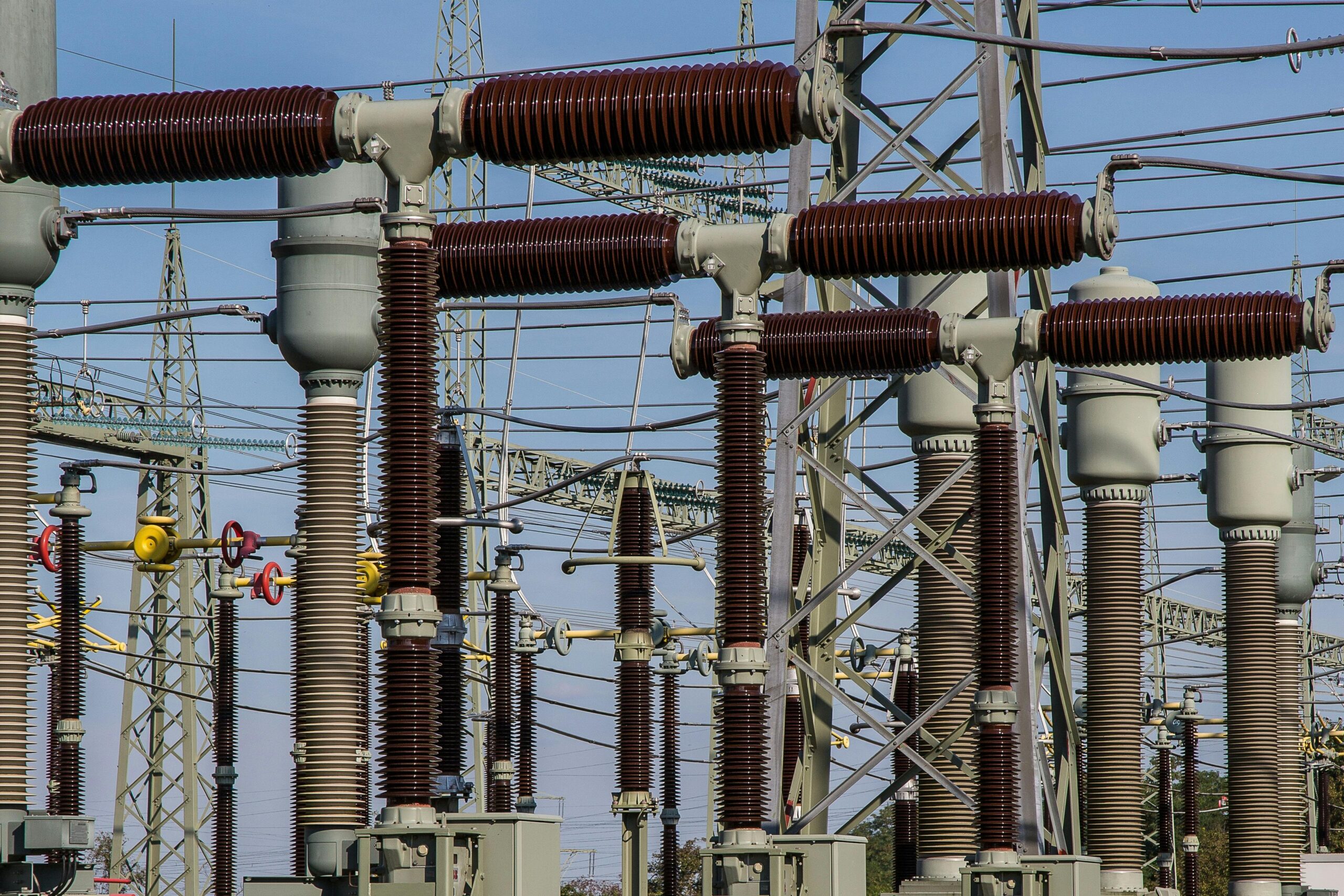 Top 5 Smart Tech Tips to Reduce Electricity Bill in Pakistan (June 2025 Guide)