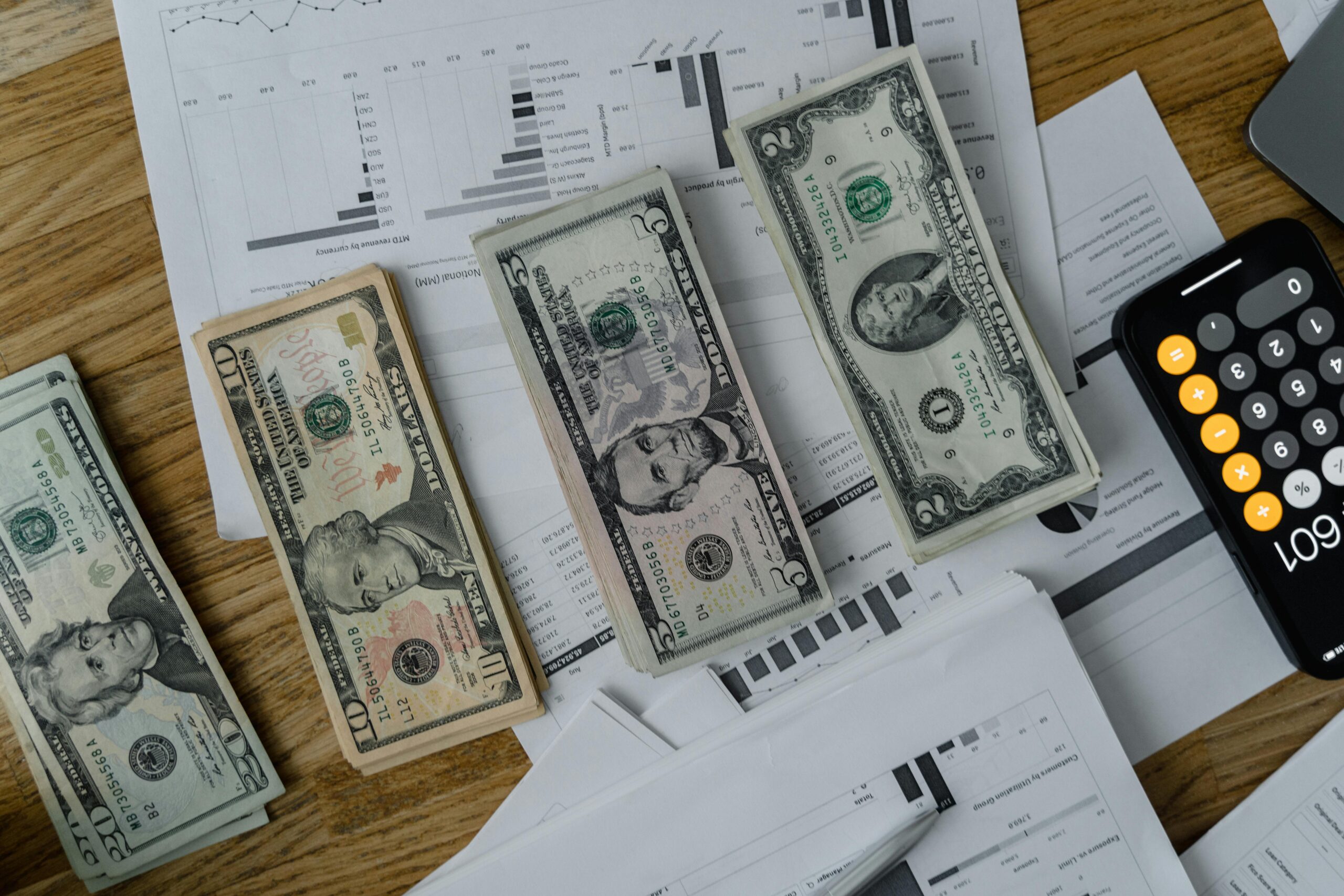 5 Best AI Powered Budget Apps for Americans in 2025
