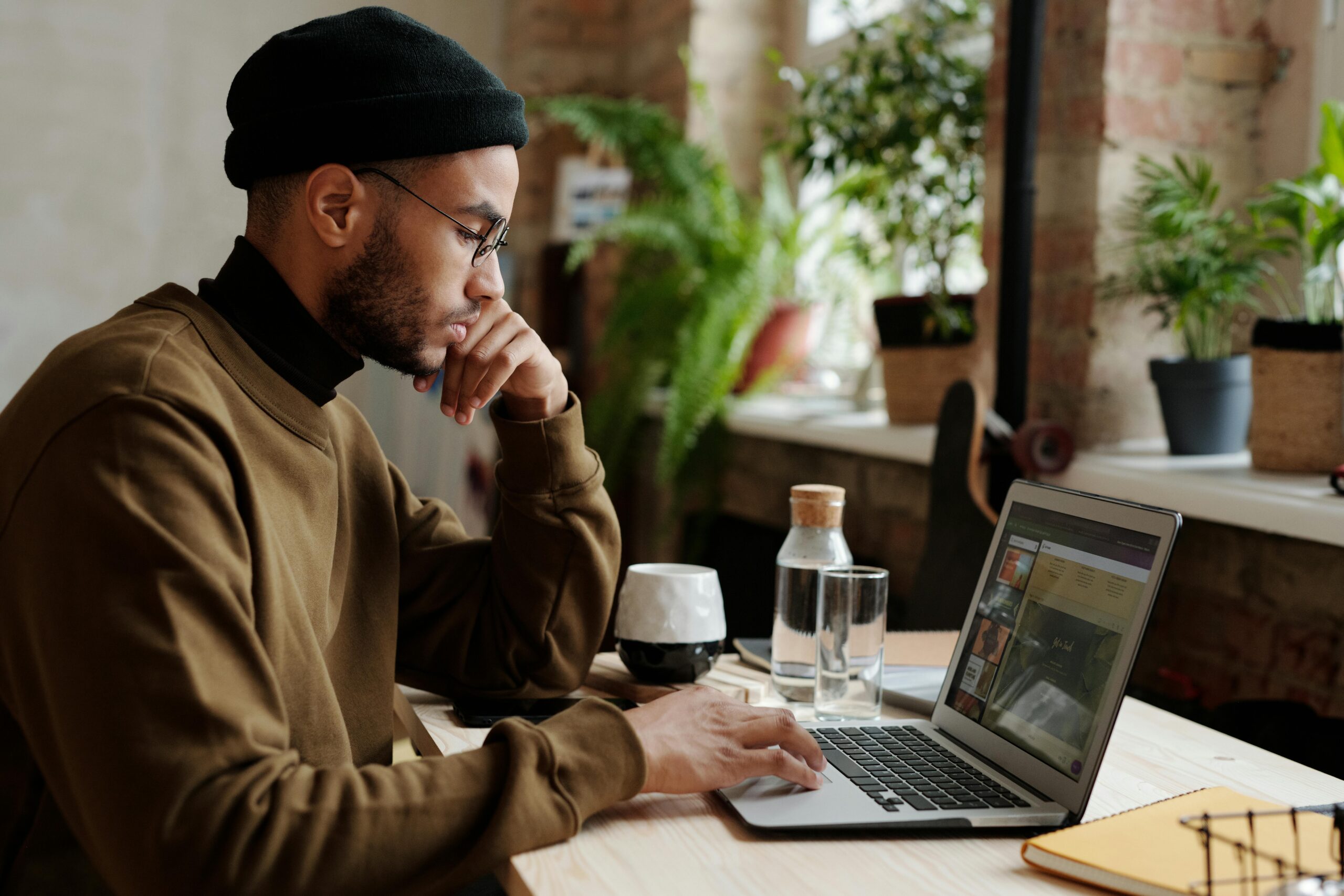 Top 5 Best Pakistani Freelancing Platforms that Work Best Top 5 Best Pakistani Freelancing Platforms that Work Best